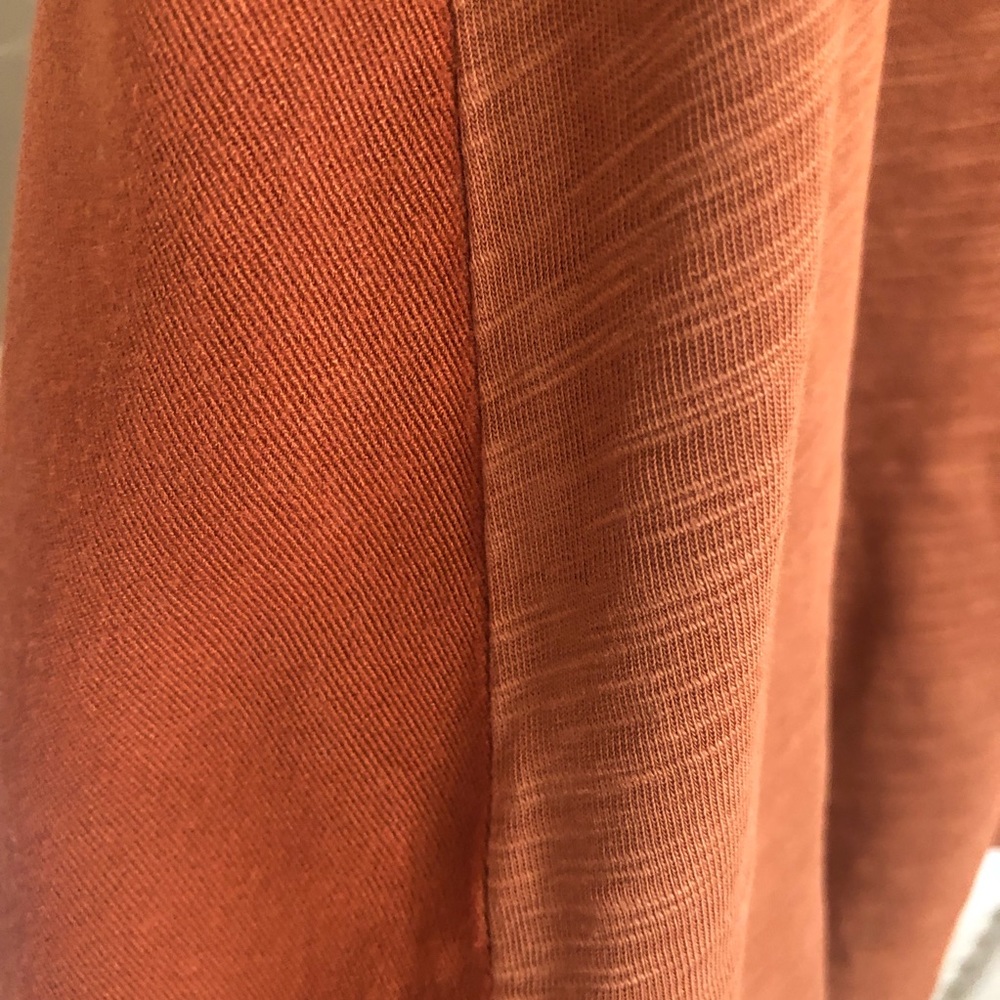 Universal Thread button-up tank - Picture 4 of 5